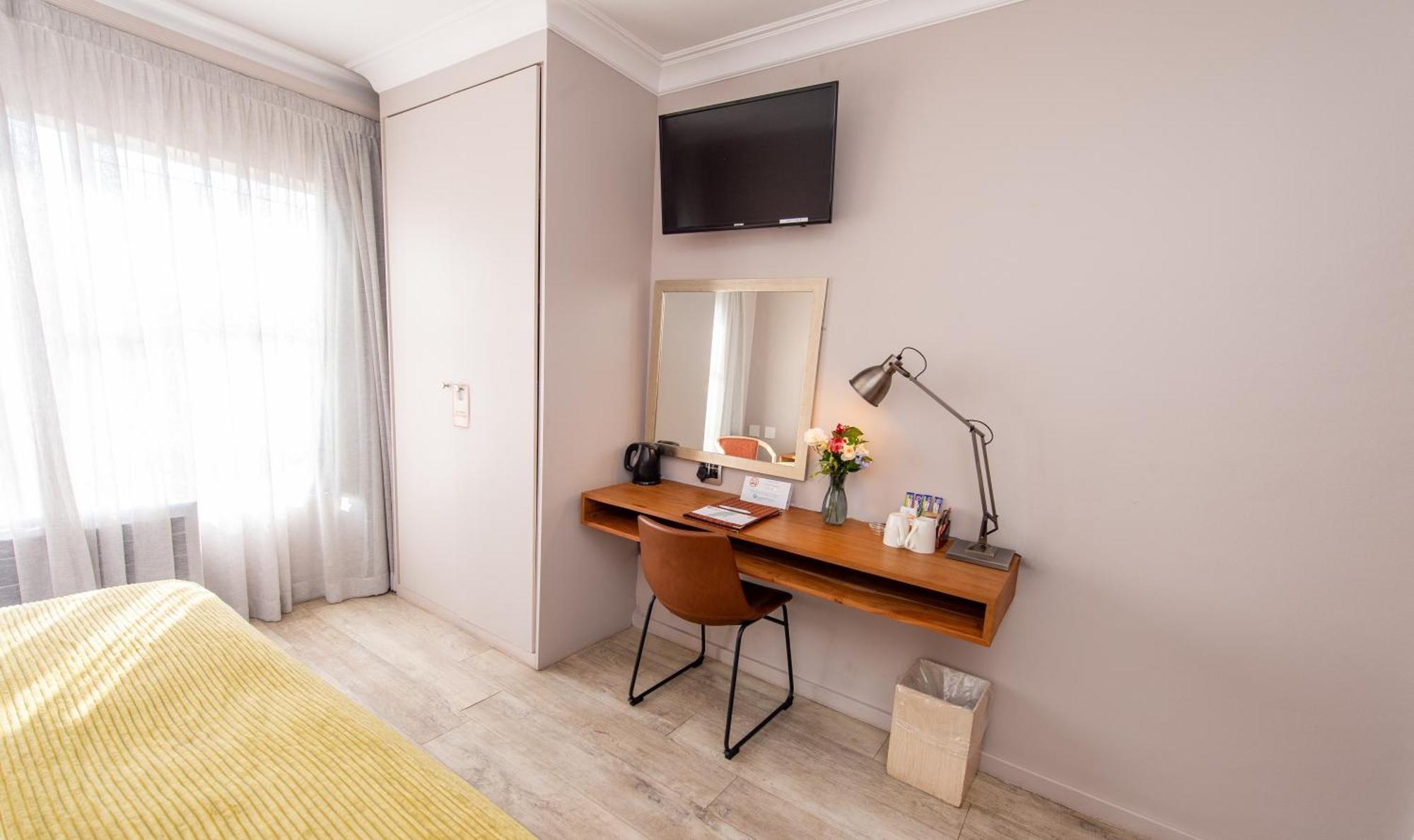 เซดาร์ วู้ดส์ ออฟ แซนด์ตัน โฮเต็ล Hotel ห้อง รูปภาพ